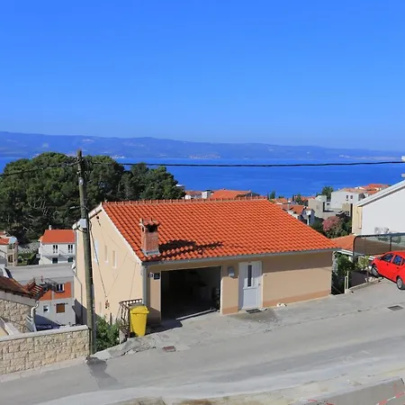 With A Parking Space Duce, - 20858 Apartman