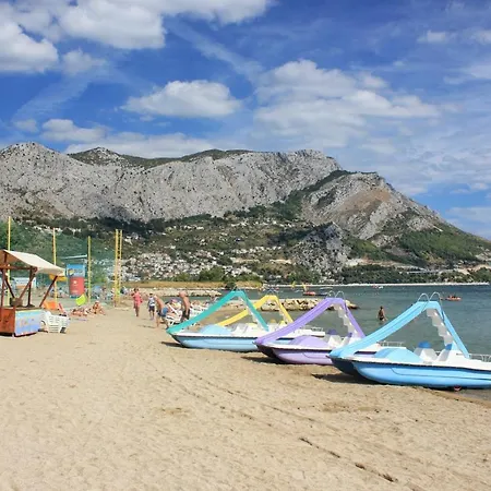 With A Parking Space Duce, - 20858 Apartman Omis